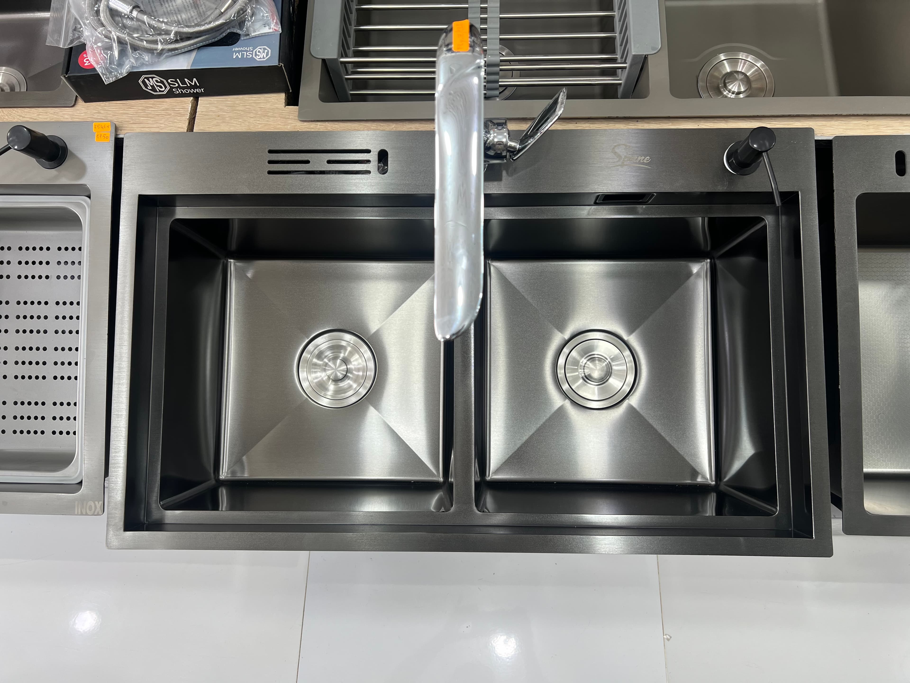 حوض مطبخ SPANE مزدوج من INOX – تصميم فاخر وعصري