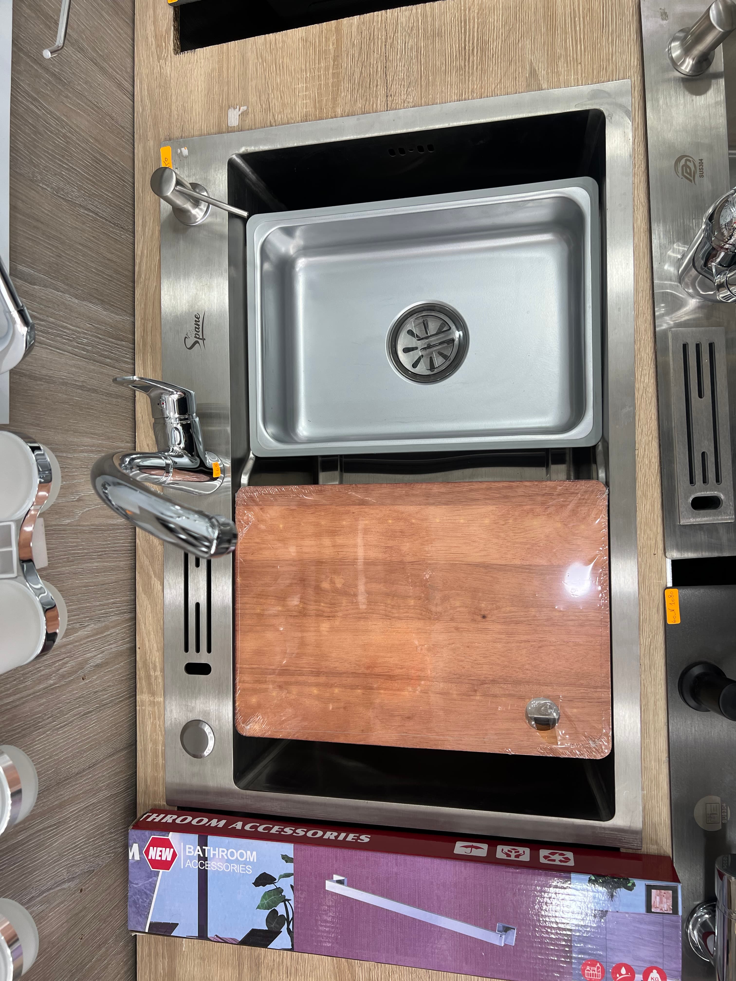 حوض مطبخ Spane متعدد الوظائف من INOX مع ملحقات كاملة